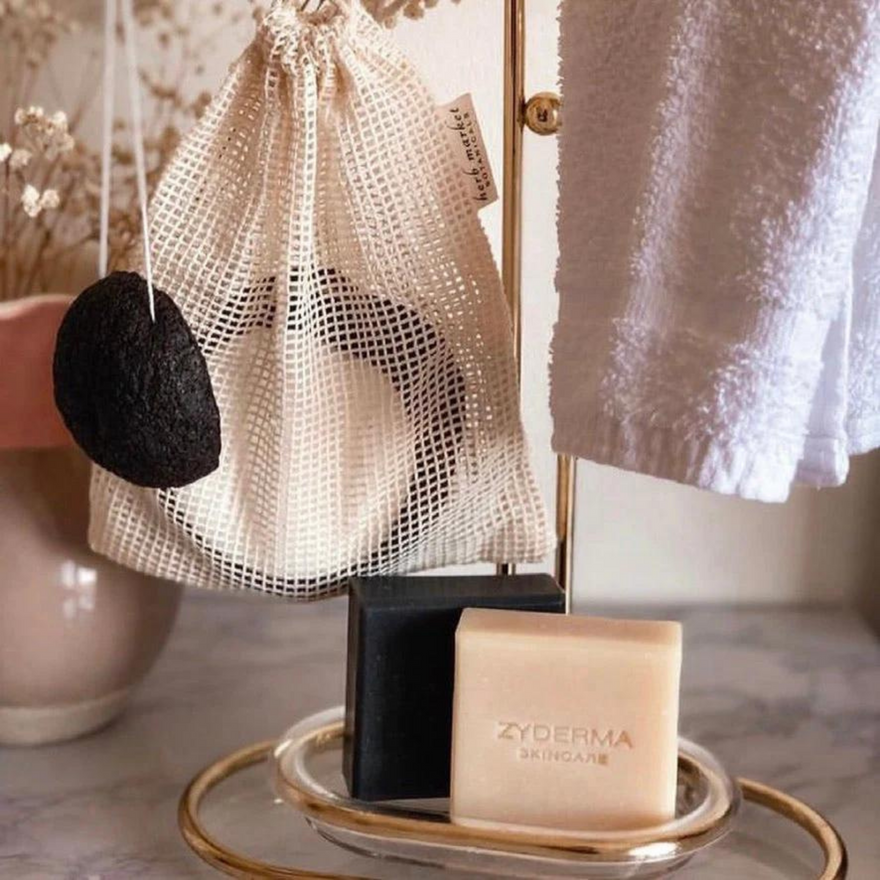 earth hour to earth day to earth life