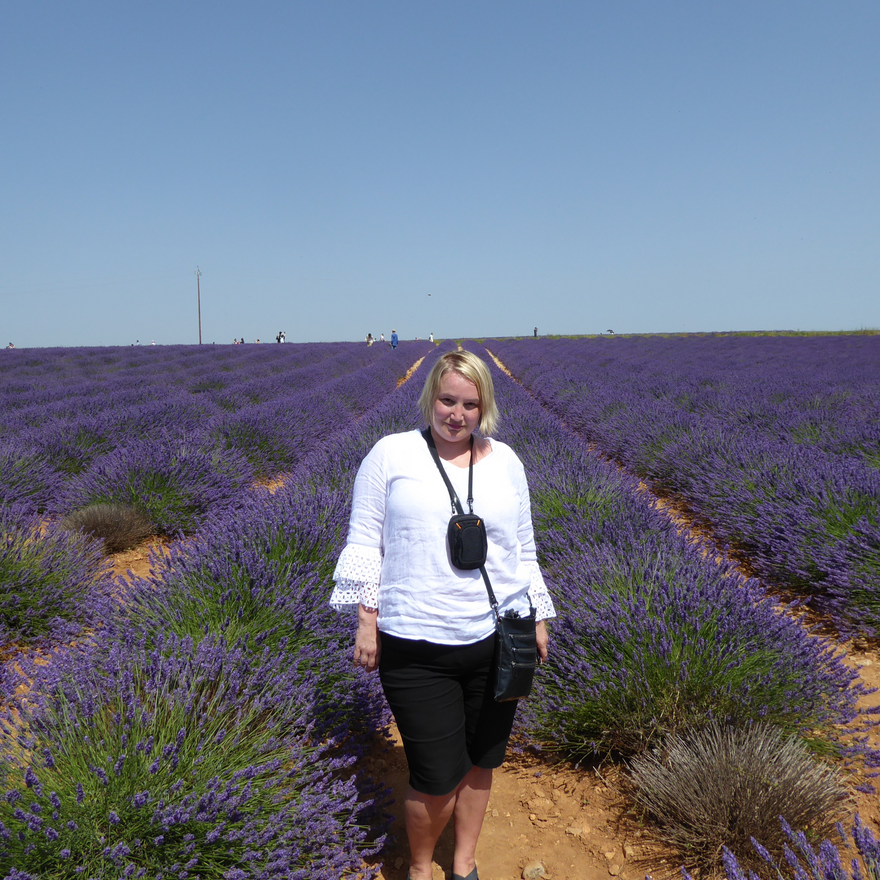 Jessica Burman - Cocoon Apothecary & Malechemy