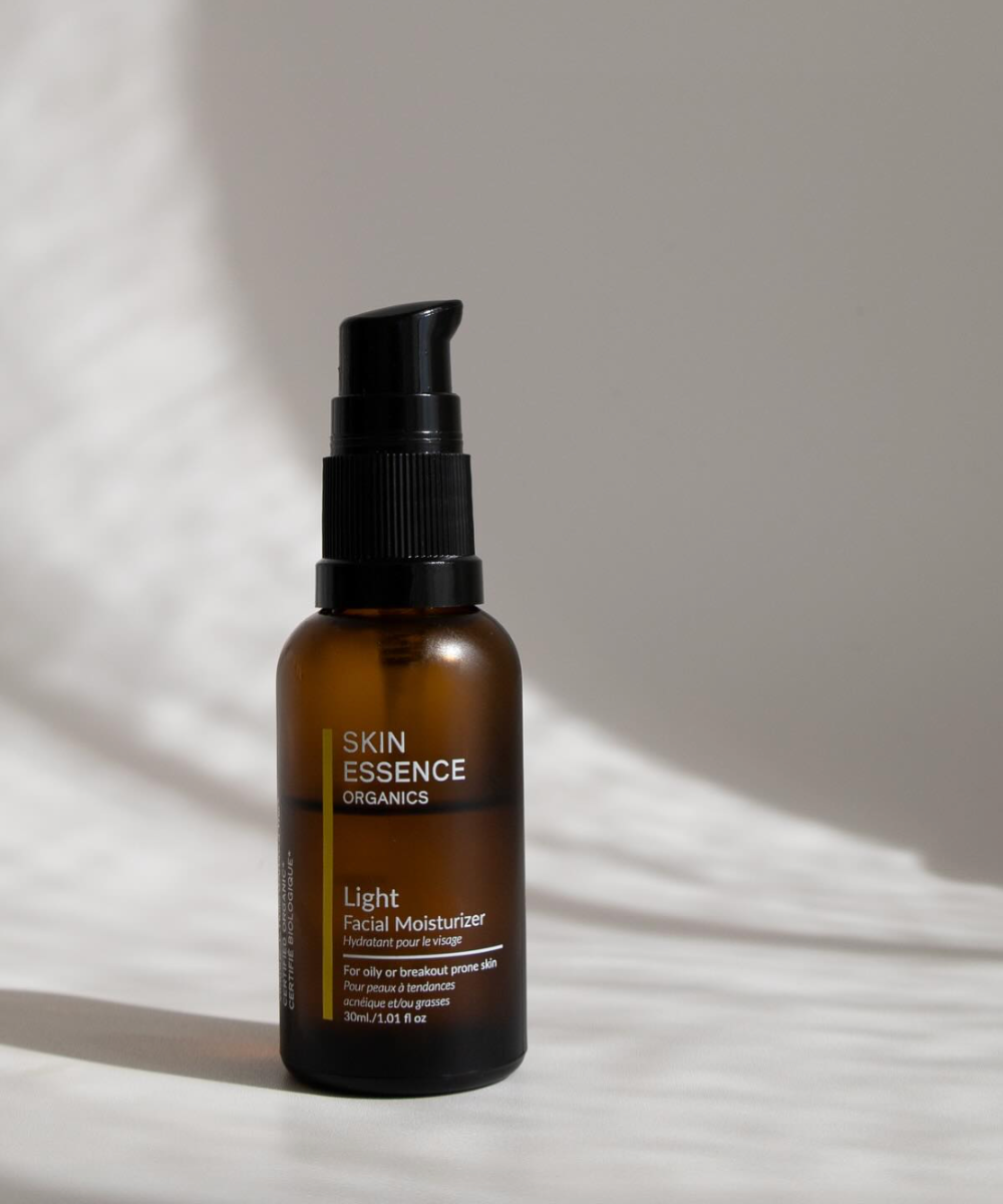 Light: Facial Moisturizer Serum - Skin Essence