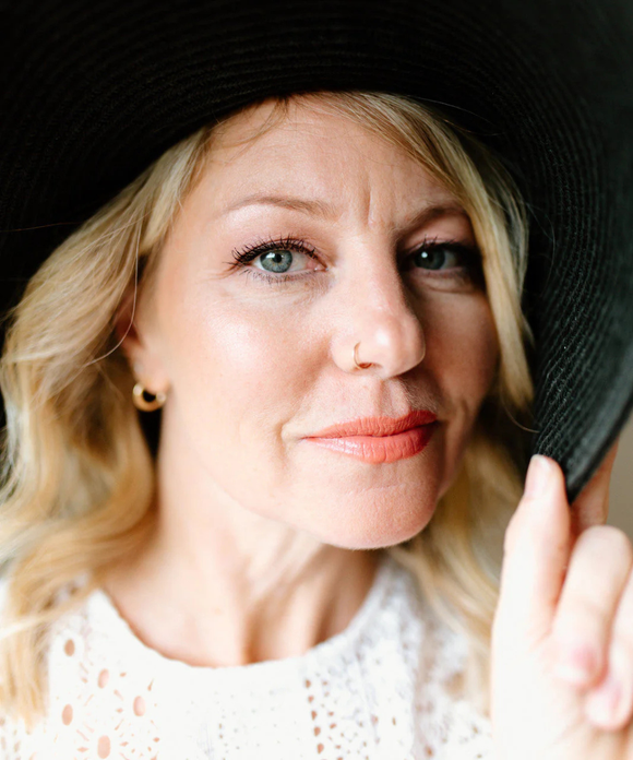 Lavish Natural Lipstick - Sweetness