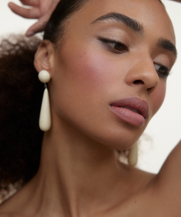 La Lumière Liquid Eyeshadow - Coquillage