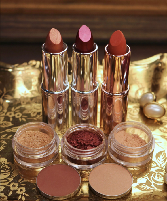 Lavish Natural Lipstick - Resonance