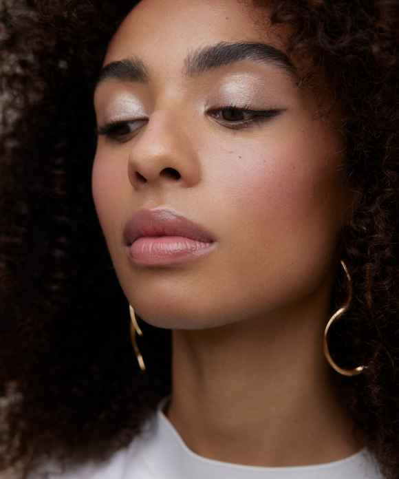 La Lumière Liquid Eyeshadow - Perle