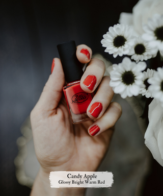 Red/Orange Glamour Nail Polish | Candy Apple - Pure Anada
