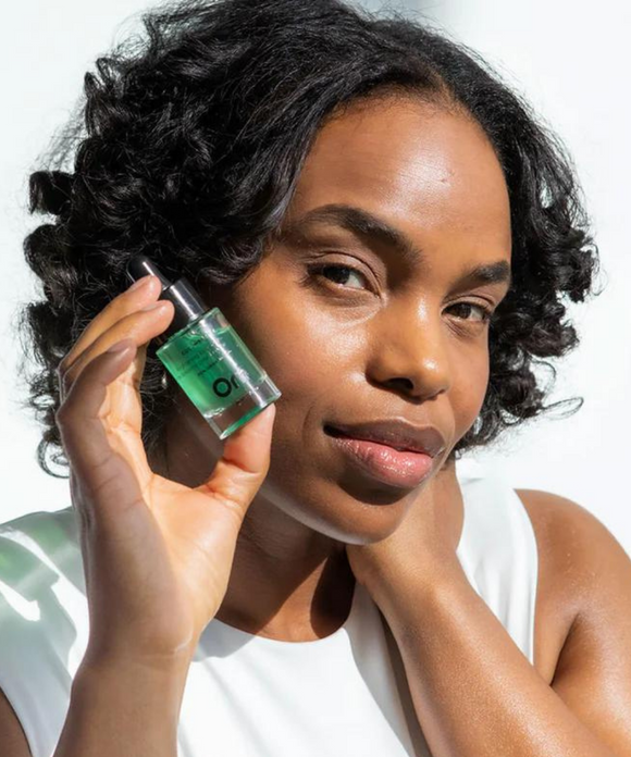 Cucumber Tea Brightening Eye Serum